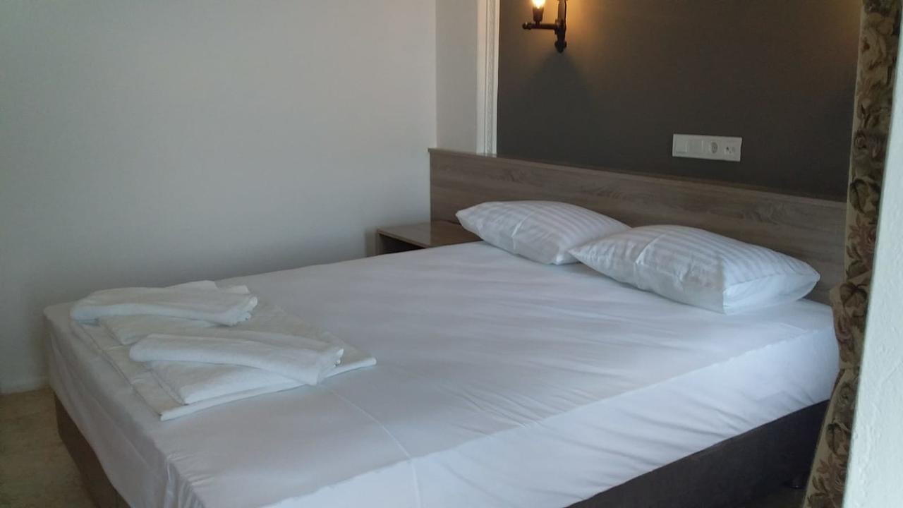 Hotel Leon Foça Dış mekan fotoğraf